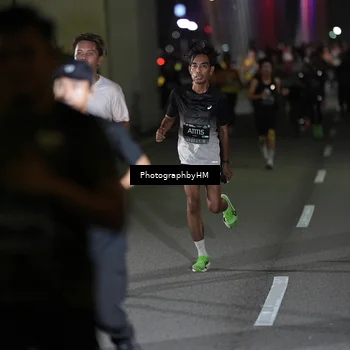 Runner Photo 6192194