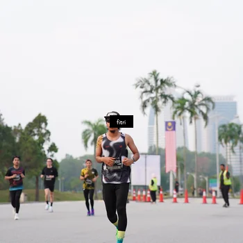 Runner Photo 6192195