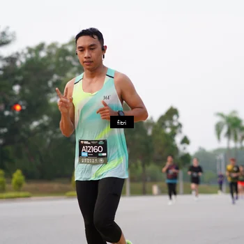Runner Photo 6192208