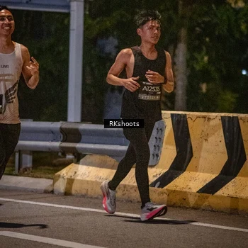 Runner Photo 6192234