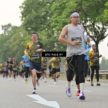 Runner Photo 6192250
