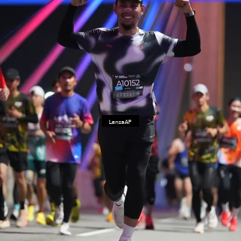 Runner Photo 6192292