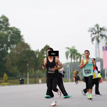 Runner Photo 6192301