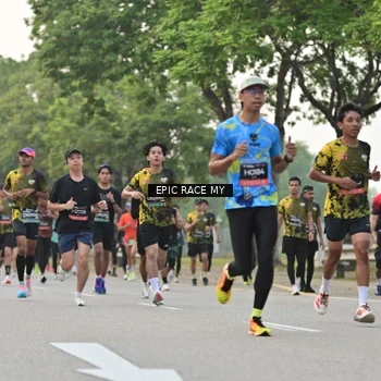 Runner Photo 6192306