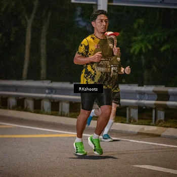 Runner Photo 6192328