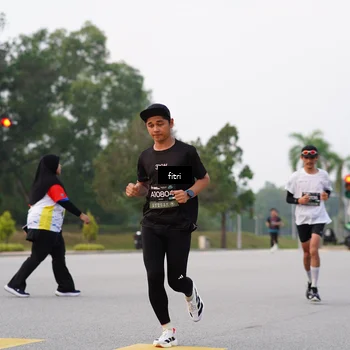 Runner Photo 6192364