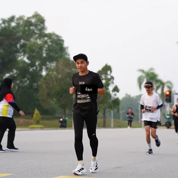 Runner Photo 6192366
