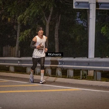 Runner Photo 6192380