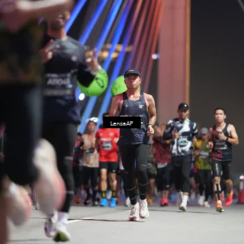 Runner Photo 6192394