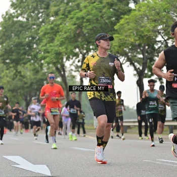 Runner Photo 6192401