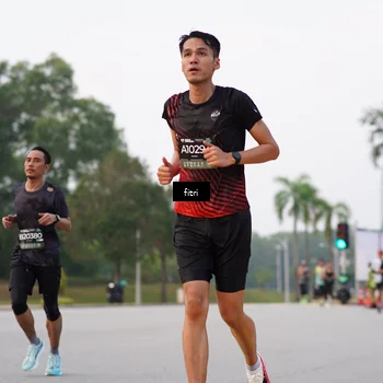 Runner Photo 6192411