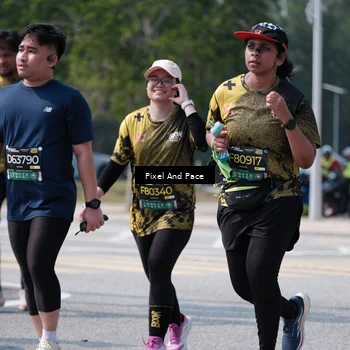 Runner Photo 6192421