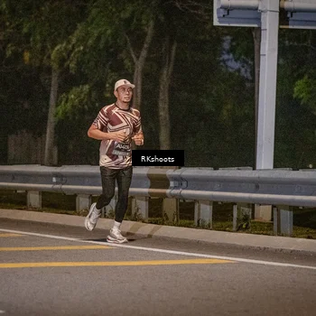 Runner Photo 6192431