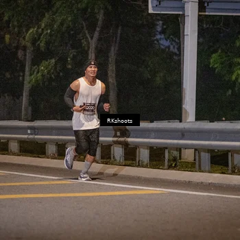 Runner Photo 6192459
