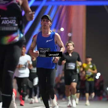 Runner Photo 6192464