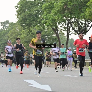 Runner Photo 6192469