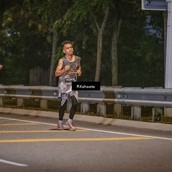 Runner Photo 6192473