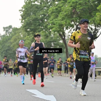 Runner Photo 6192495