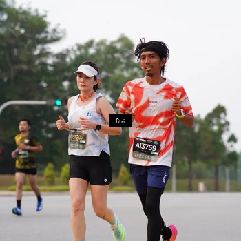 Runner Photo 6192500