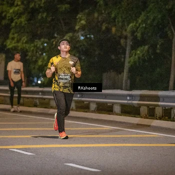 Runner Photo 6192524