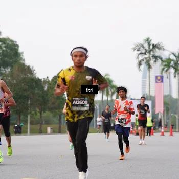 Runner Photo 6192536