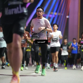 Runner Photo 6192546
