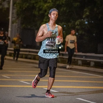 Runner Photo 6192557