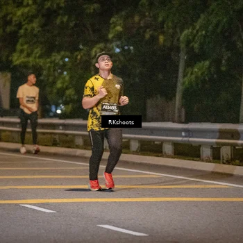 Runner Photo 6192561