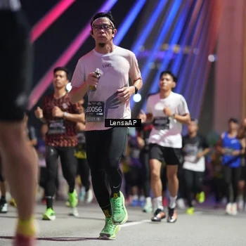 Runner Photo 6192563