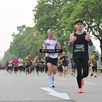 Runner Photo 6192576