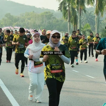 Runner Photo 6192580