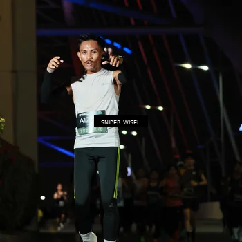 Runner Photo 6192621