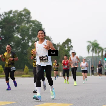 Runner Photo 6192624