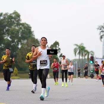 Runner Photo 6192650