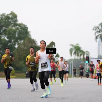 Runner Photo 6192651
