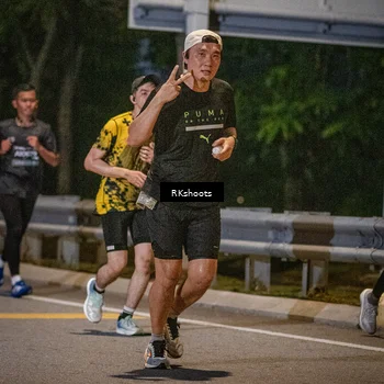 Runner Photo 6192652