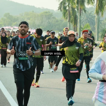 Runner Photo 6192672