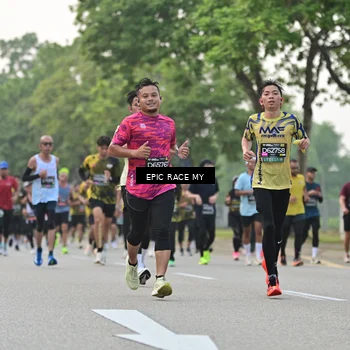 Runner Photo 6192708