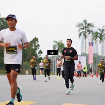 Runner Photo 6192728