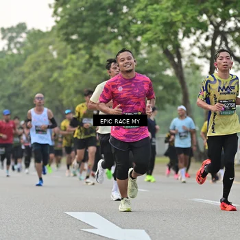 Runner Photo 6192730