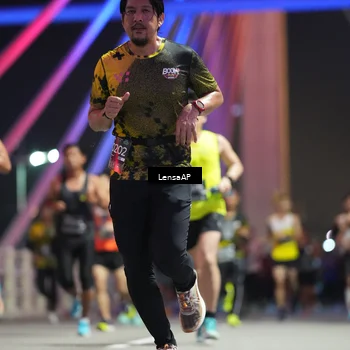 Runner Photo 6192745