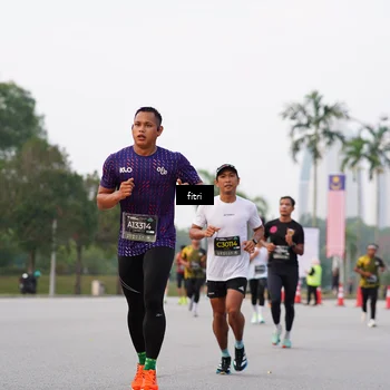 Runner Photo 6192747