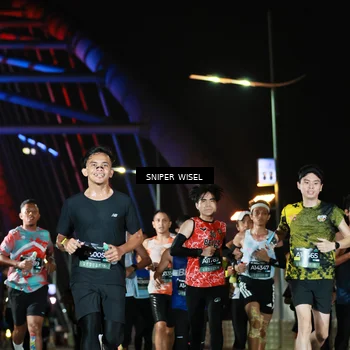 Runner Photo 6192762