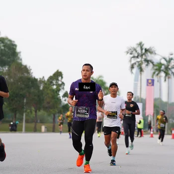 Runner Photo 6192785