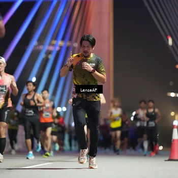 Runner Photo 6192792