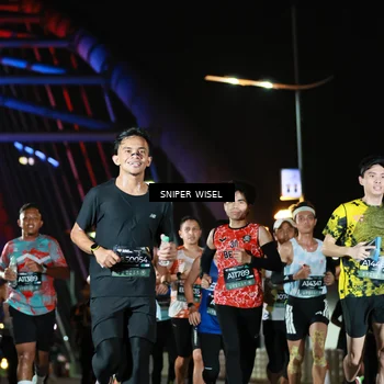 Runner Photo 6192817