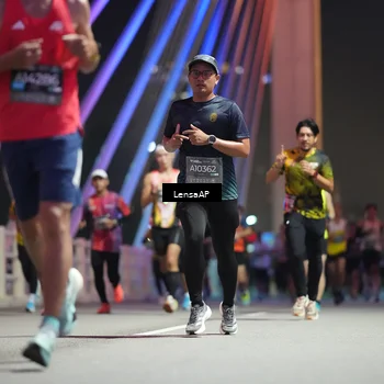 Runner Photo 6192819