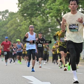 Runner Photo 6192822