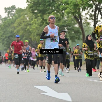 Runner Photo 6192838