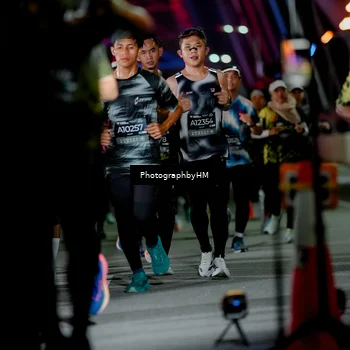 Runner Photo 6192850
